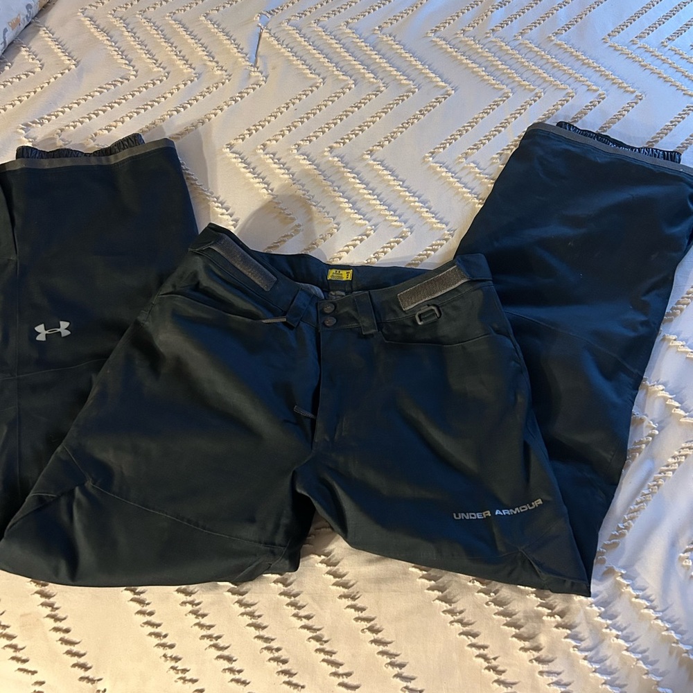 Under Armour Black snowpants Men’s